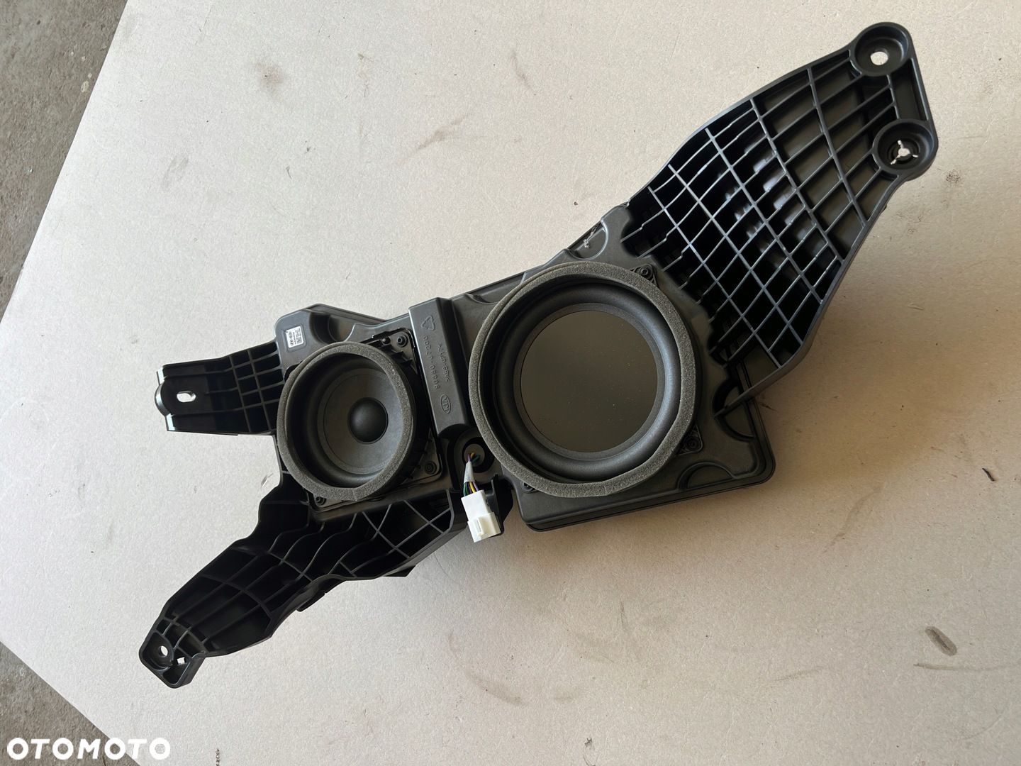 KIA PROCEED 18- GŁOŚNIK SUBWOOFER TUBA HARMAN 96380-J7200 - 1