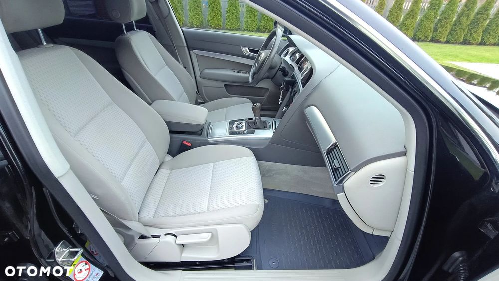 Volkswagen Passat - 27