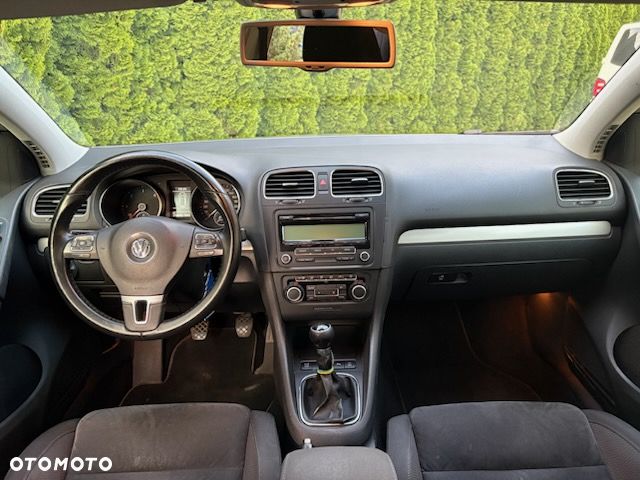 Volkswagen Golf 2.0 TDI Comfortline - 6