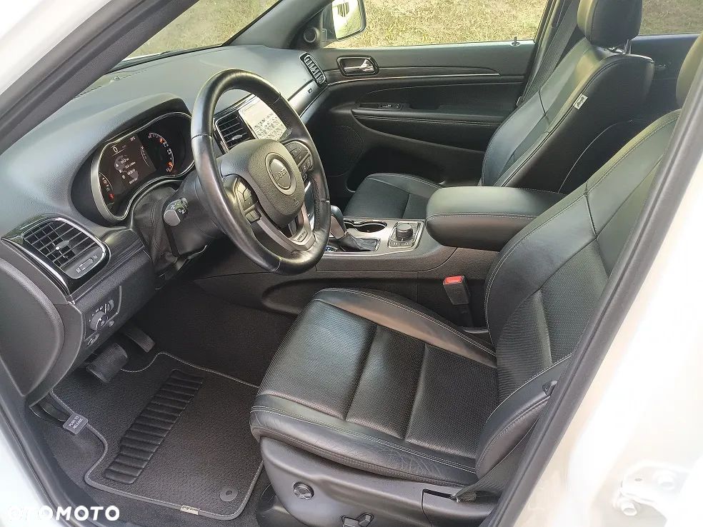 Jeep Grand Cherokee - 7