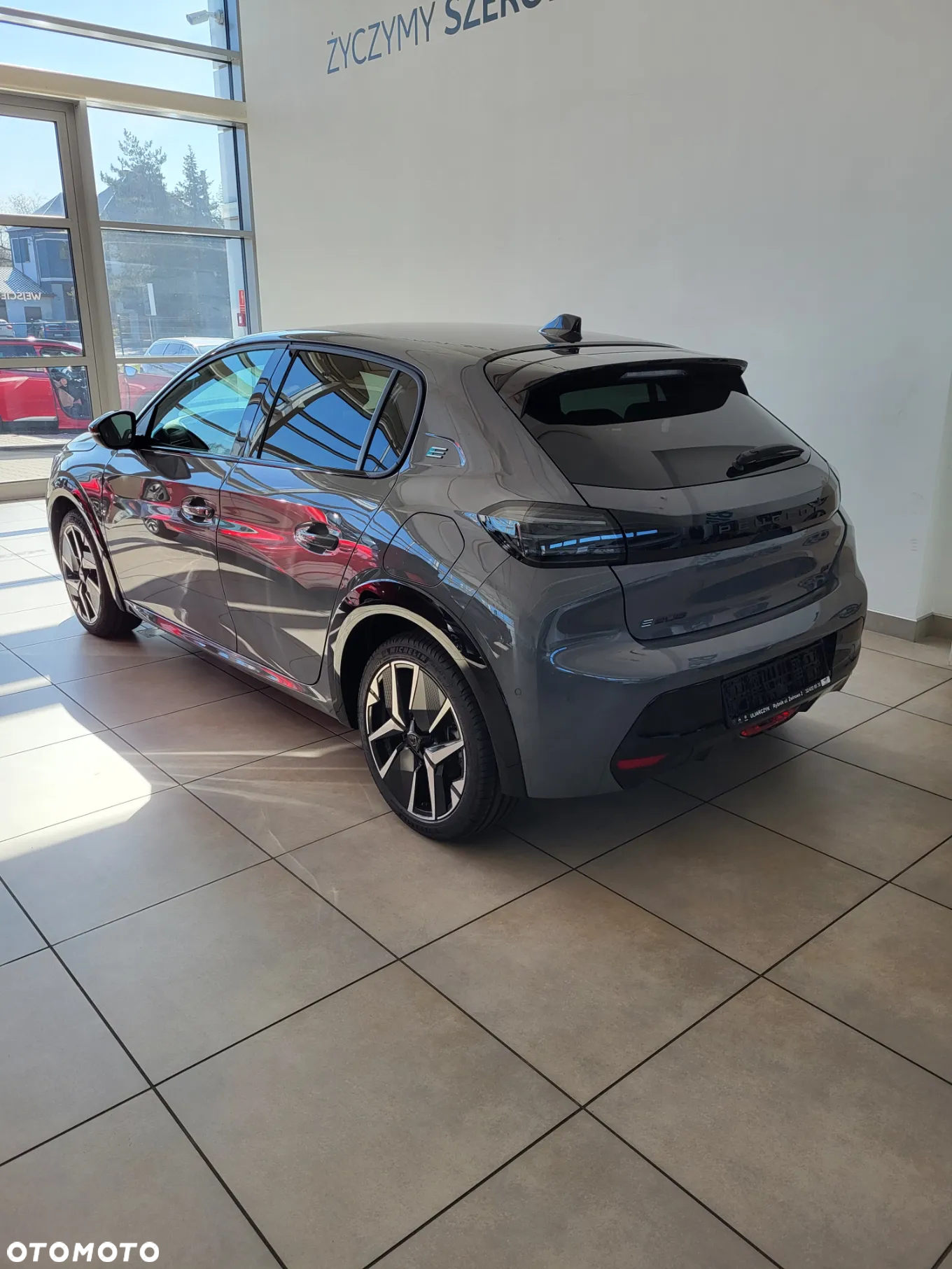 Peugeot 208 e-208 46.3kWh GT - 2
