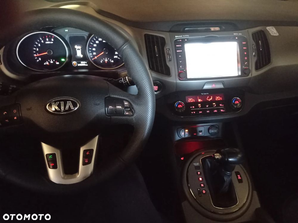 Kia Sportage 2.0 CRDI XL AWD - 26