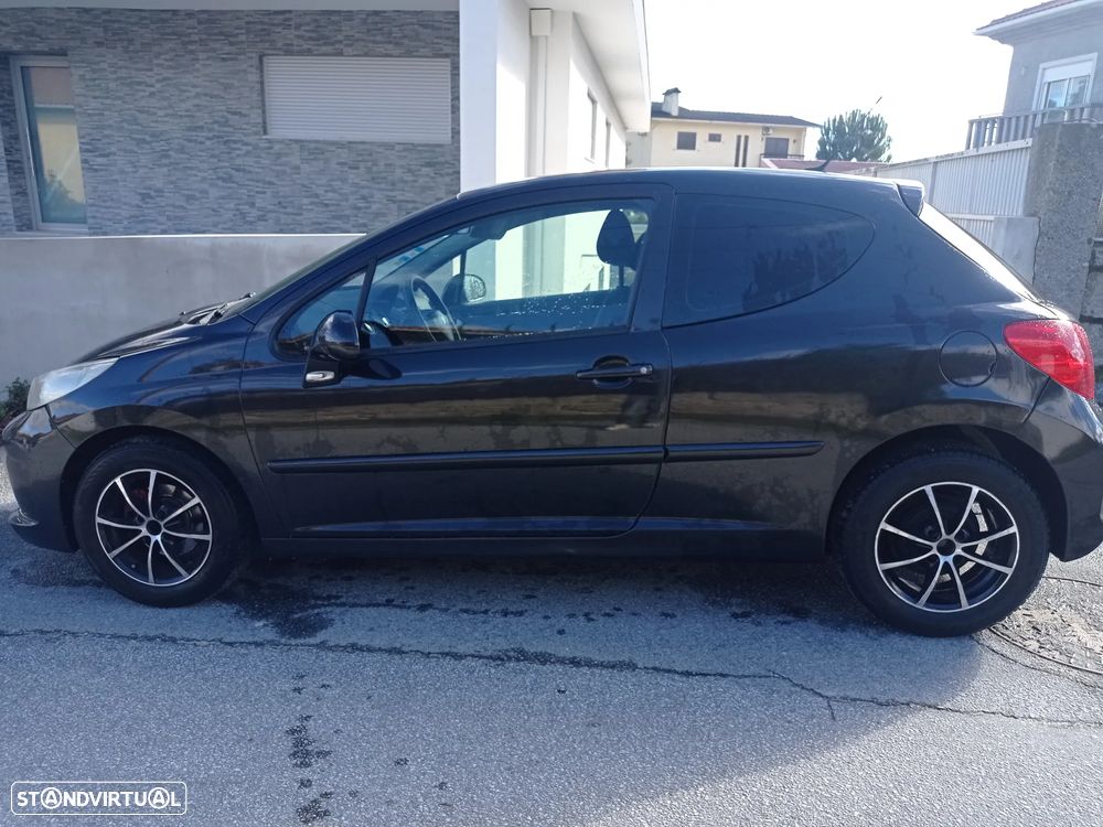 Peugeot 207 - 5