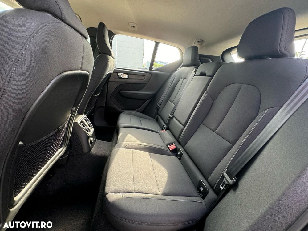 Volvo XC 40 Recharge T5 Twin Engine AT7 Inscription Expression - 19