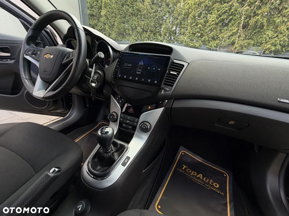 Chevrolet Cruze 1.8 LT+ - 17