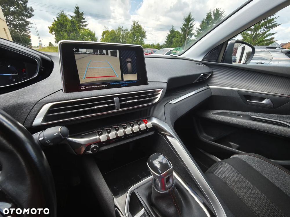 Peugeot 5008 BlueHDi 120 Active - 23