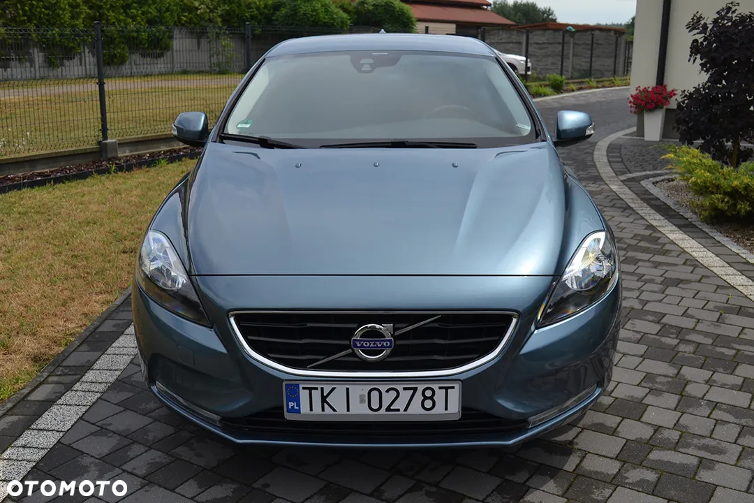 Volvo V40 T3 - 17