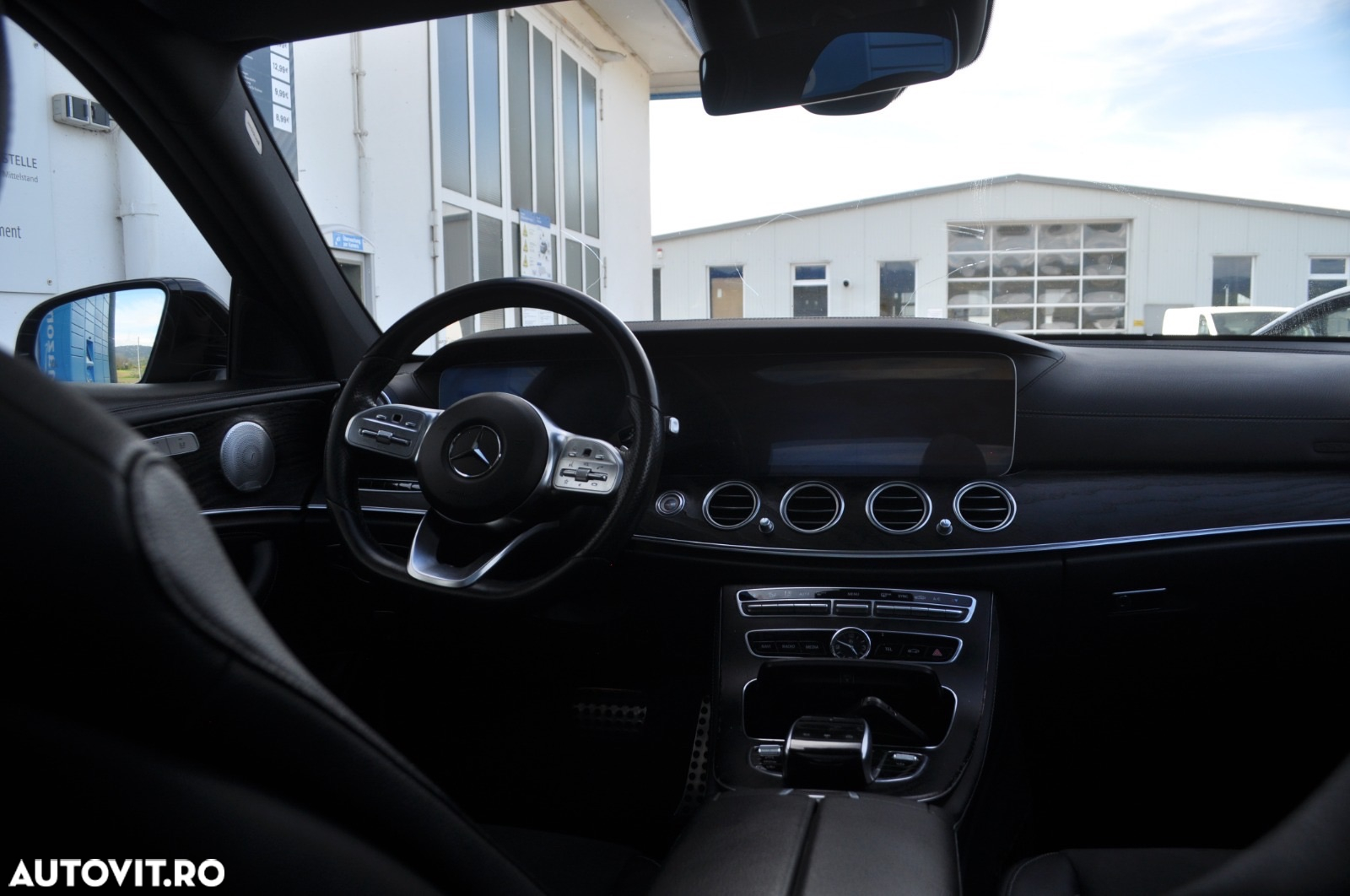 Mercedes-Benz E - 14