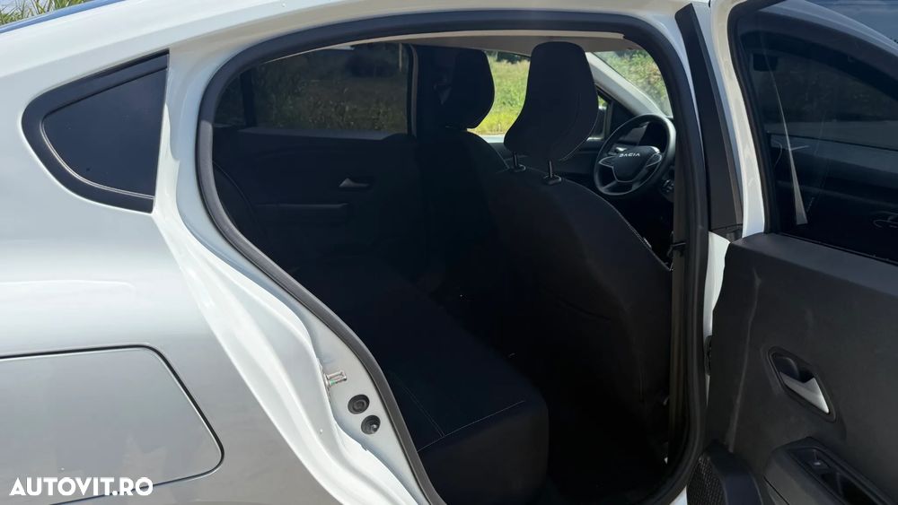Dacia Logan ECO-G 100 MT6 Prestige+ - 11