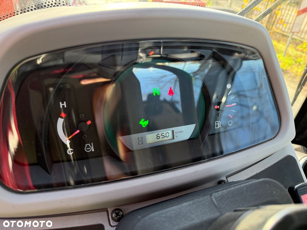 Kubota Ładowarka R070 - 29