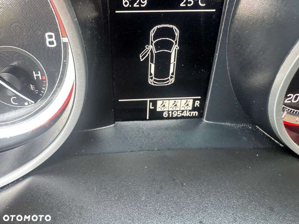 Suzuki Swift 1.2 SHVS Premium Plus - 19