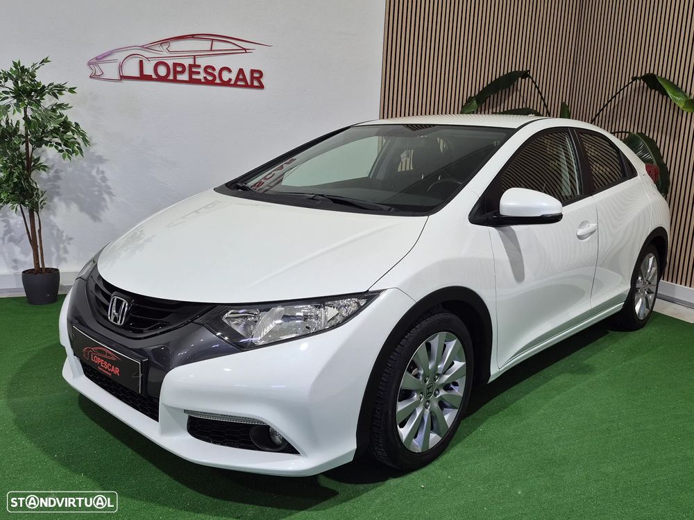 Honda Civic 2.2 i-DTEC Sport - 1