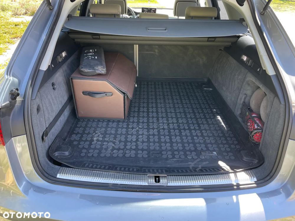 Audi A6 Avant 2.0 TDI ultra S tronic - 22
