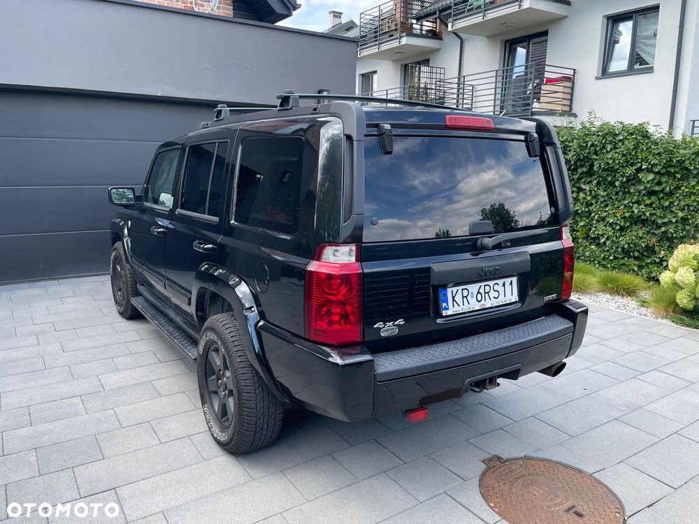 Jeep Commander 5.7 V8 Overland - 5