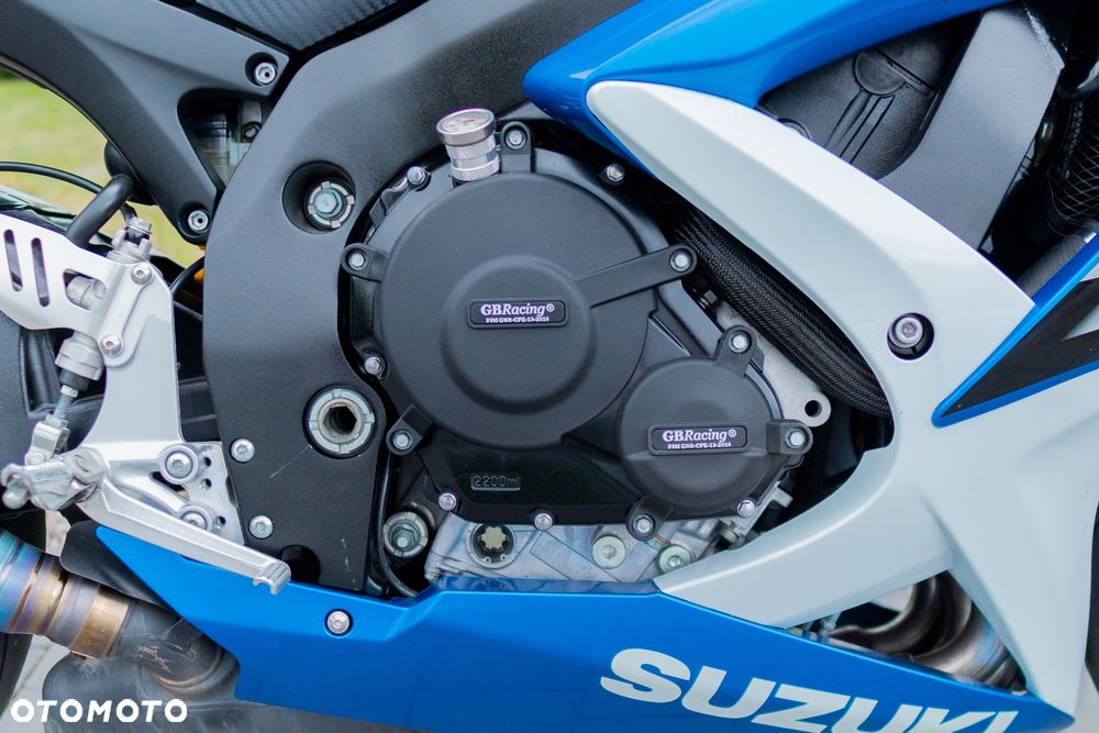 Suzuki GSX-R - 19