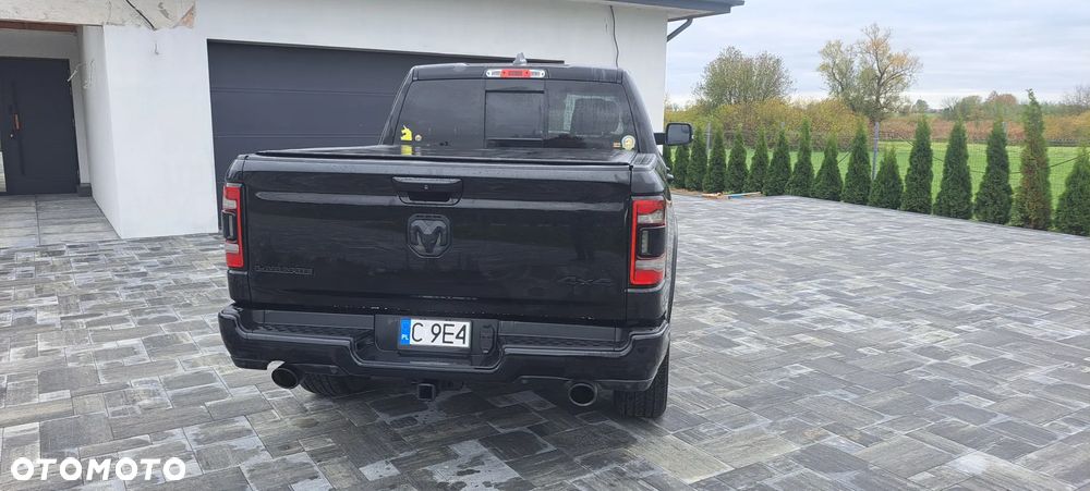 Dodge RAM 1500 5.7 4x4 - 5