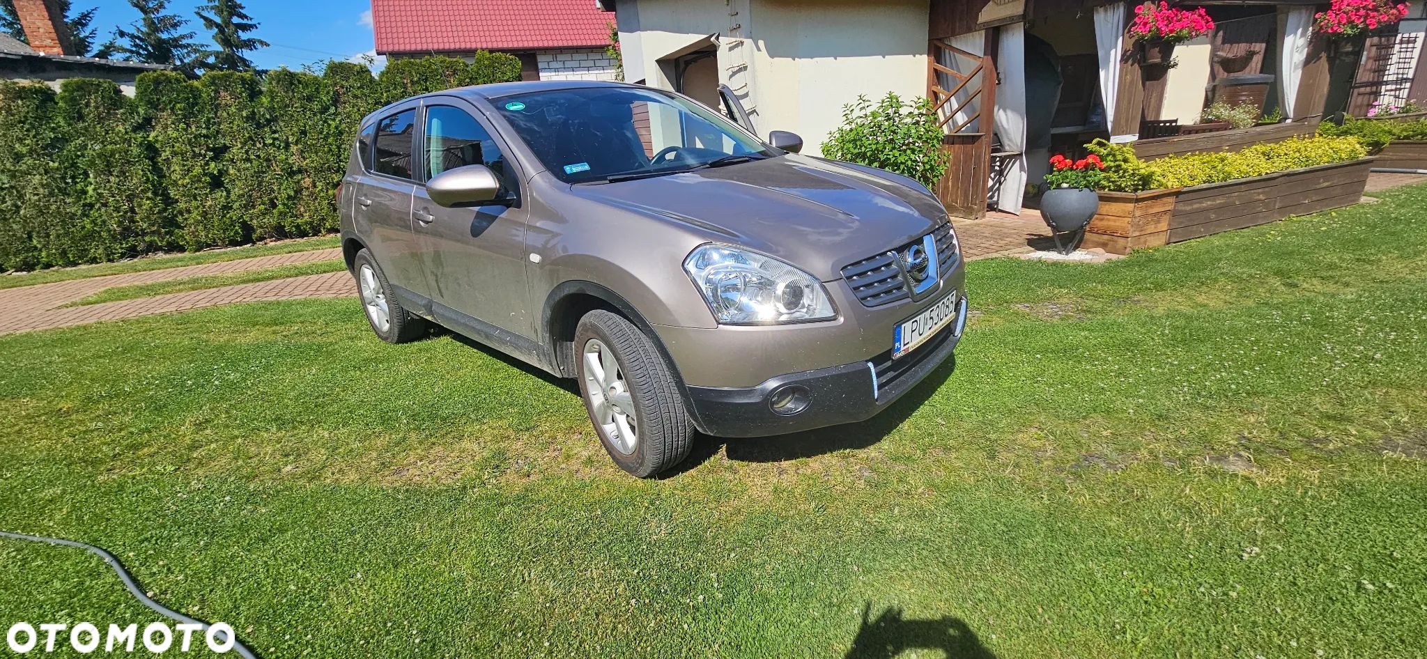 Nissan Qashqai - 1