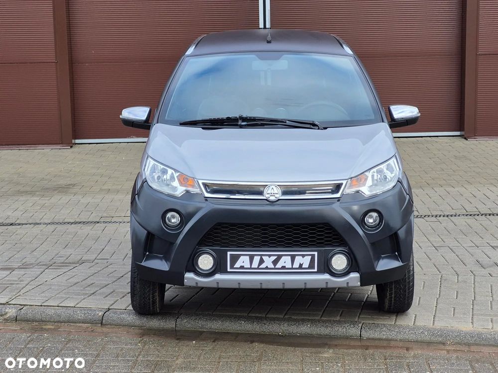 Aixam Crossover - 8