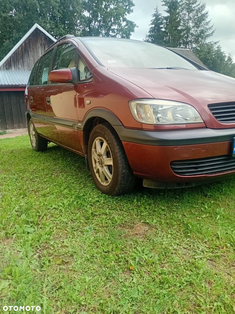 Opel Zafira - 1