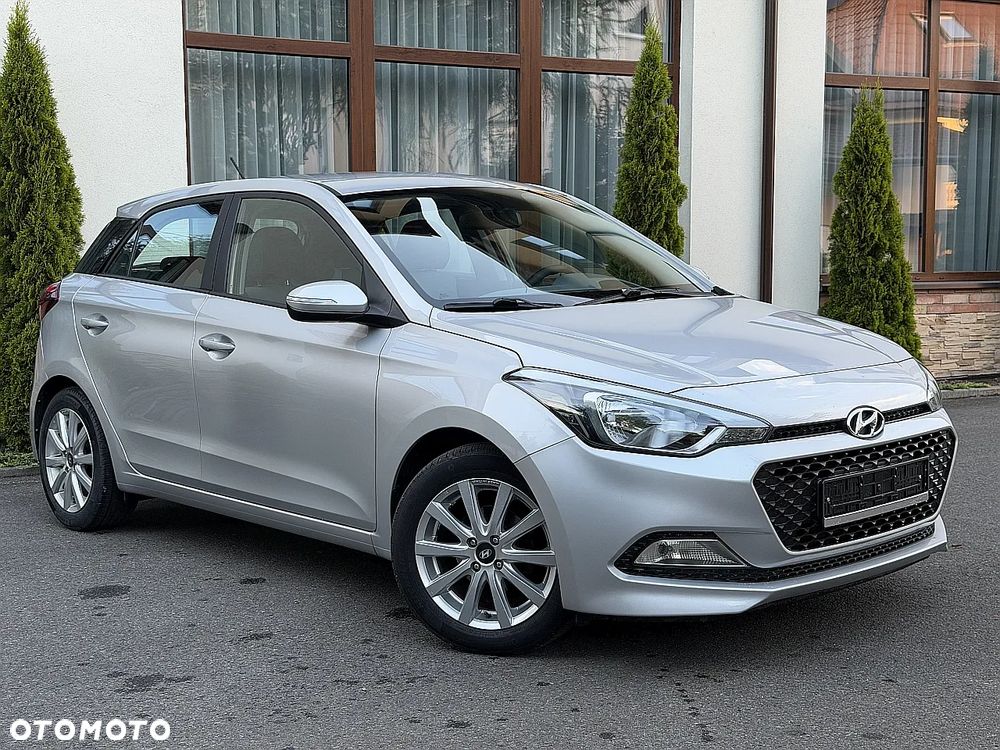 Hyundai i20 blue 1.2 YES Silver - 25