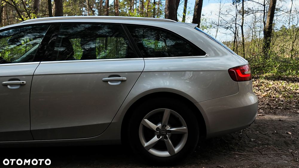 Audi A4 Avant 2.0 TDI DPF Ambition - 8