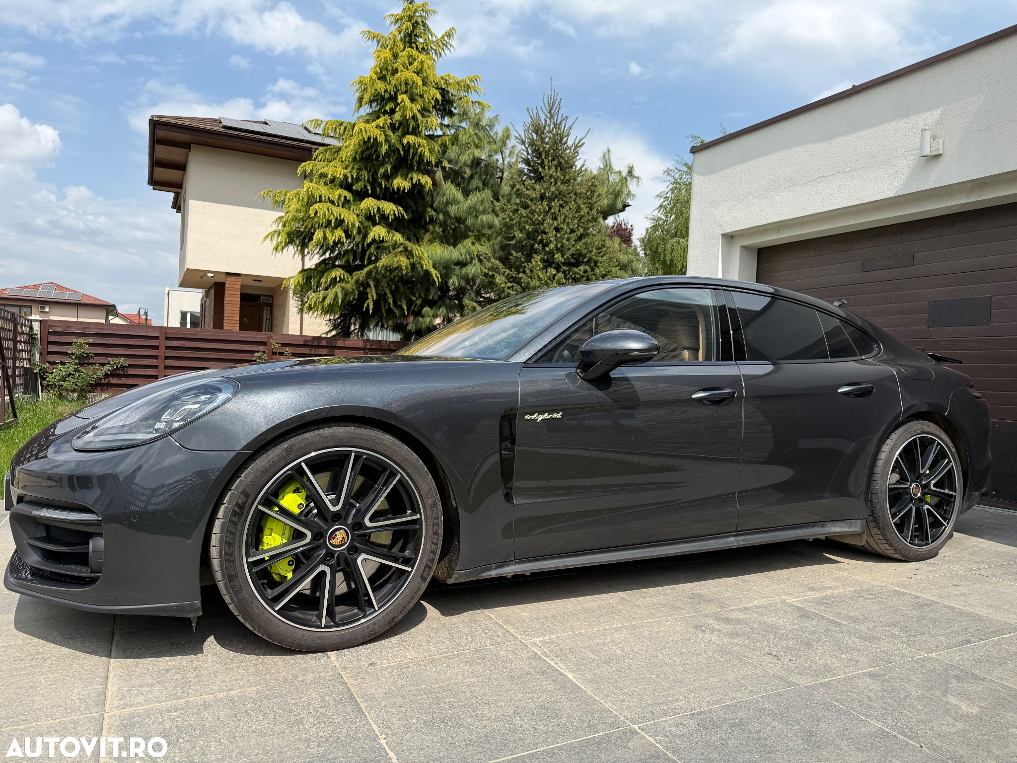 Porsche Panamera 4S Executive - 3