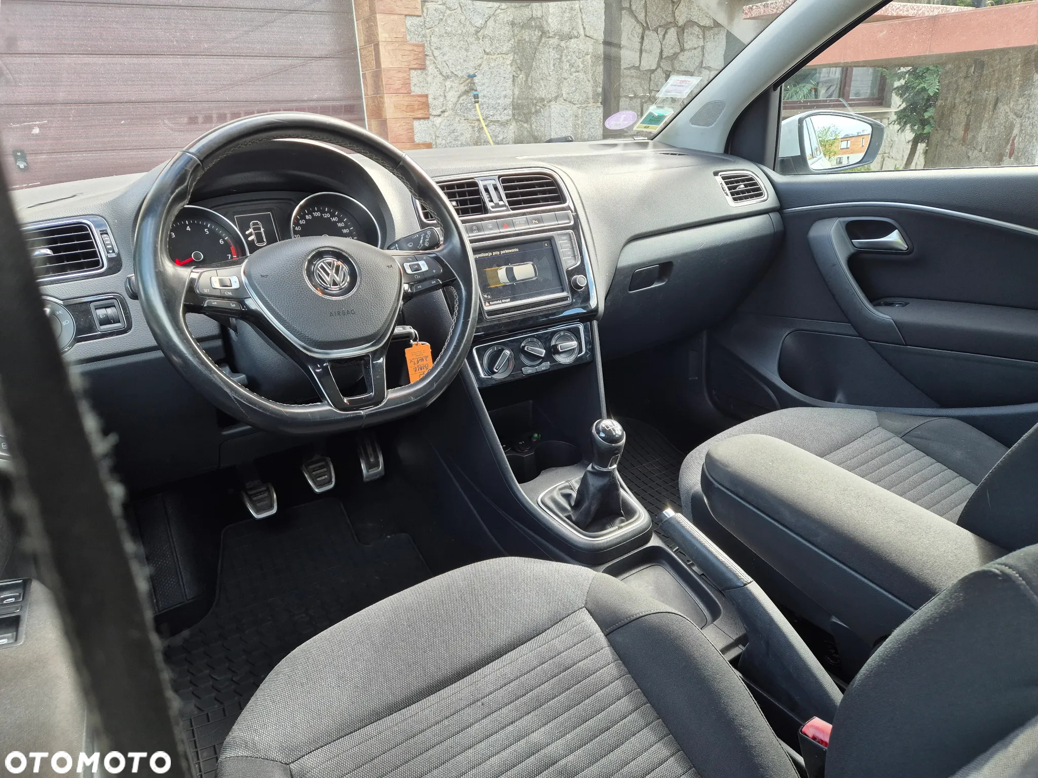 Volkswagen Polo 1.2 TSI MATCH - 5