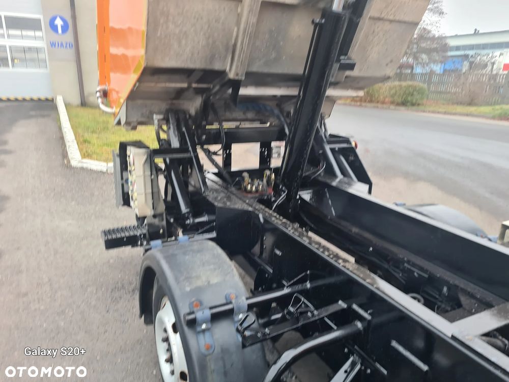 Isuzu NPR 3.0/150PS Śmieciarka oryginalna - 14