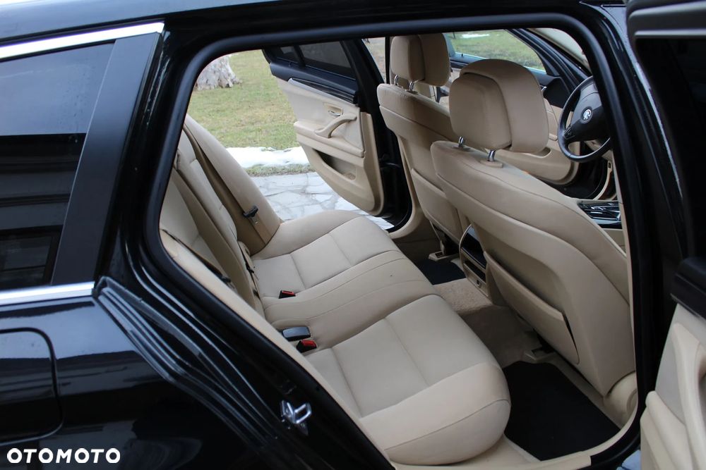 BMW Seria 5 520d Sport-Aut - 18