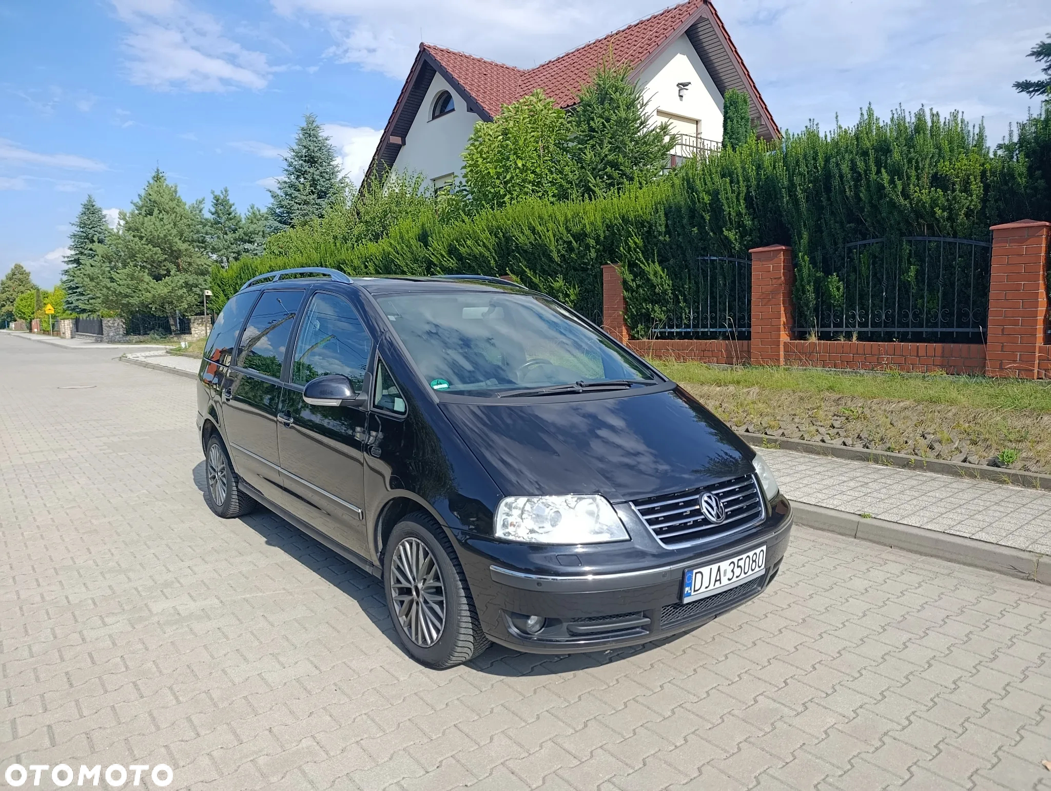 Volkswagen Sharan 2.0 TDI DPF Exclusive Edition II - 9