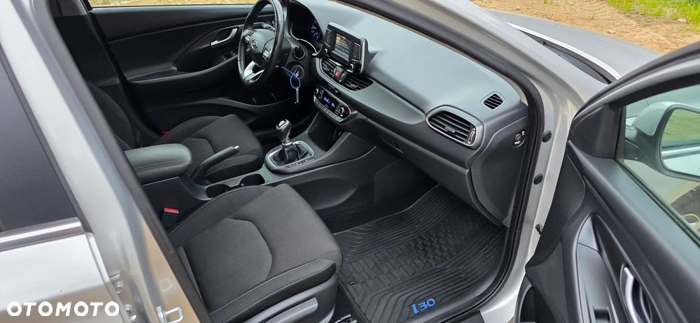 Hyundai i30 1.4 T-GDI YES - 23