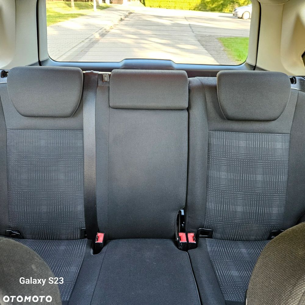 Mercedes-Benz Klasa A 160 BlueEFFICIENCY Special Edition - 29