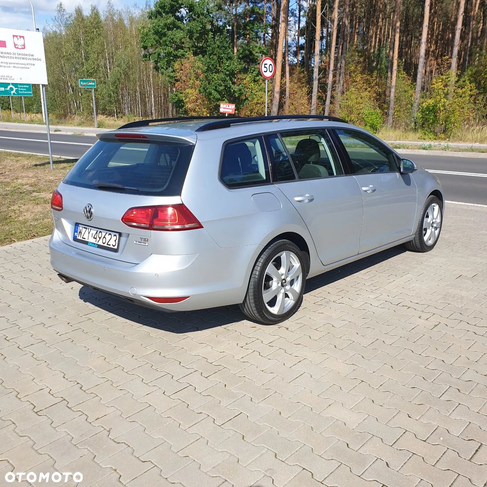 Volkswagen Golf 1.4 TSI BlueMotion Technology DSG Comfortline - 4