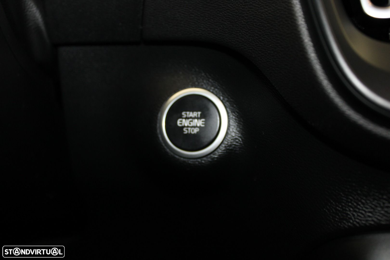 Volvo XC 40 2.0 D3 Geartronic - 18