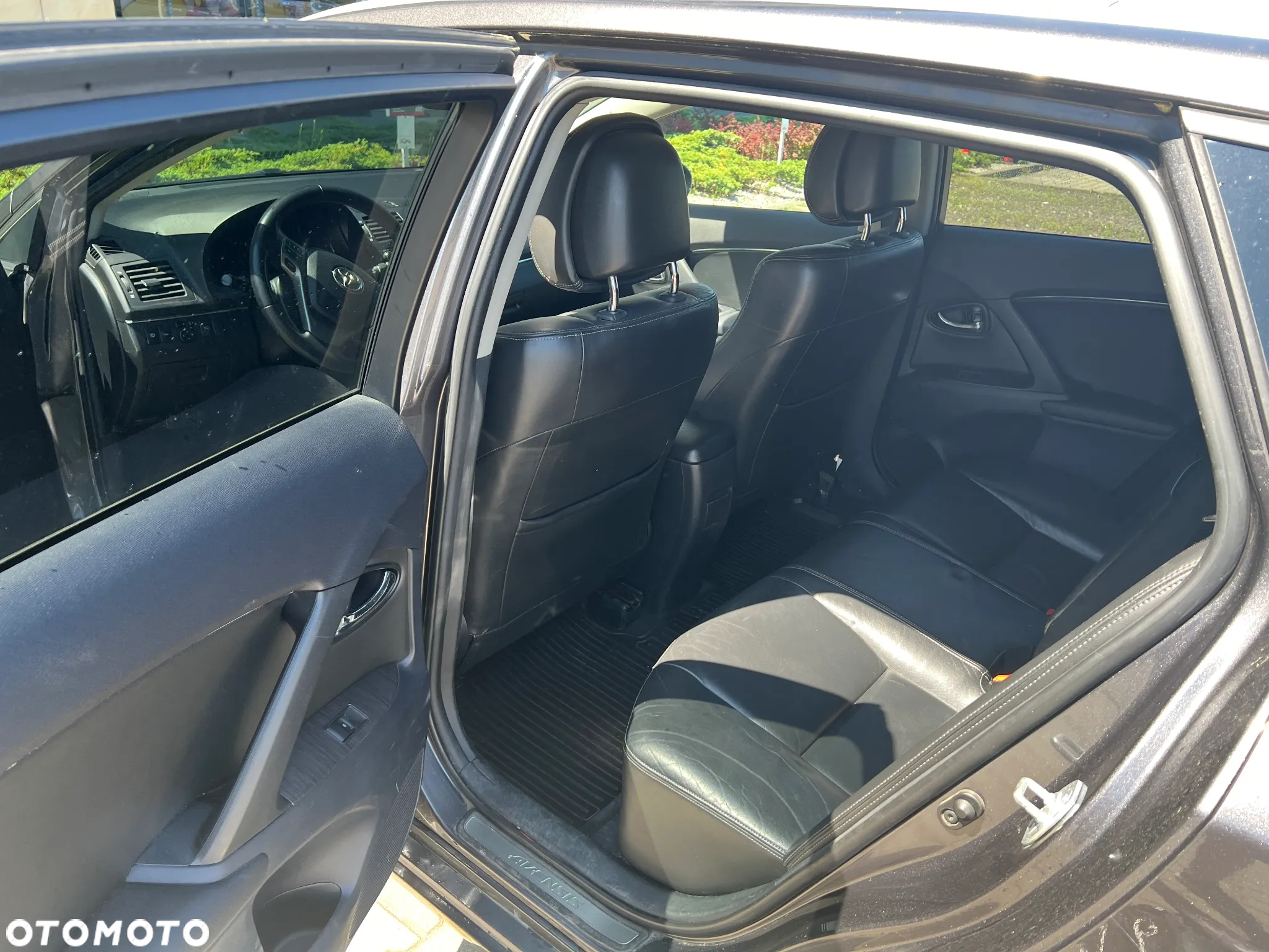 Toyota Avensis 1.8 Sol - 10