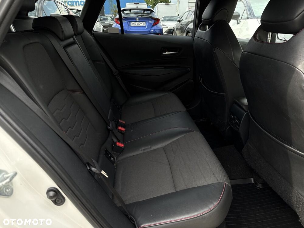 Toyota Corolla 1.8 Hybrid Selection - 8