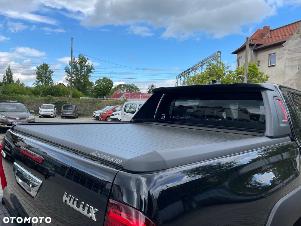 Toyota Hilux - 6