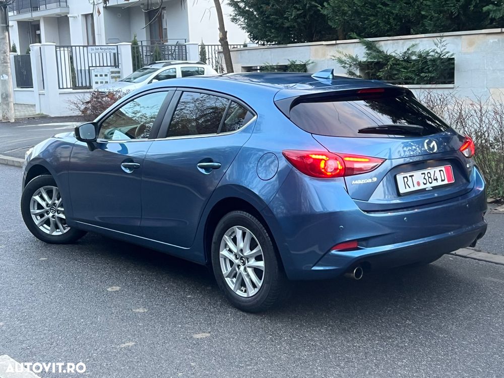 Mazda 3 G120 Revolution - 4