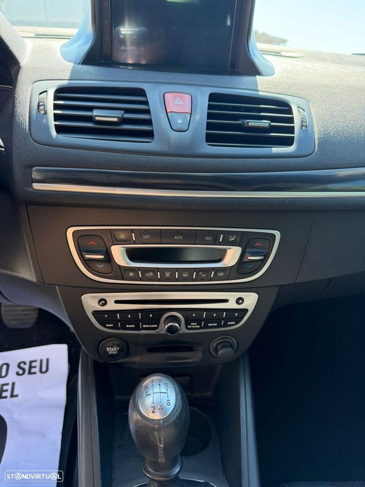 Renault Mégane 1.5 dCi Dynamique - 27