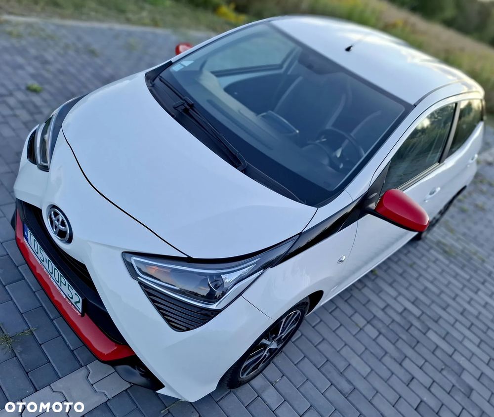 Toyota Aygo x-play connect - 35