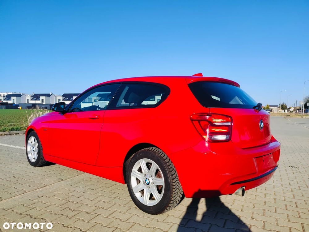 BMW Seria 1 116i Sport Line - 3