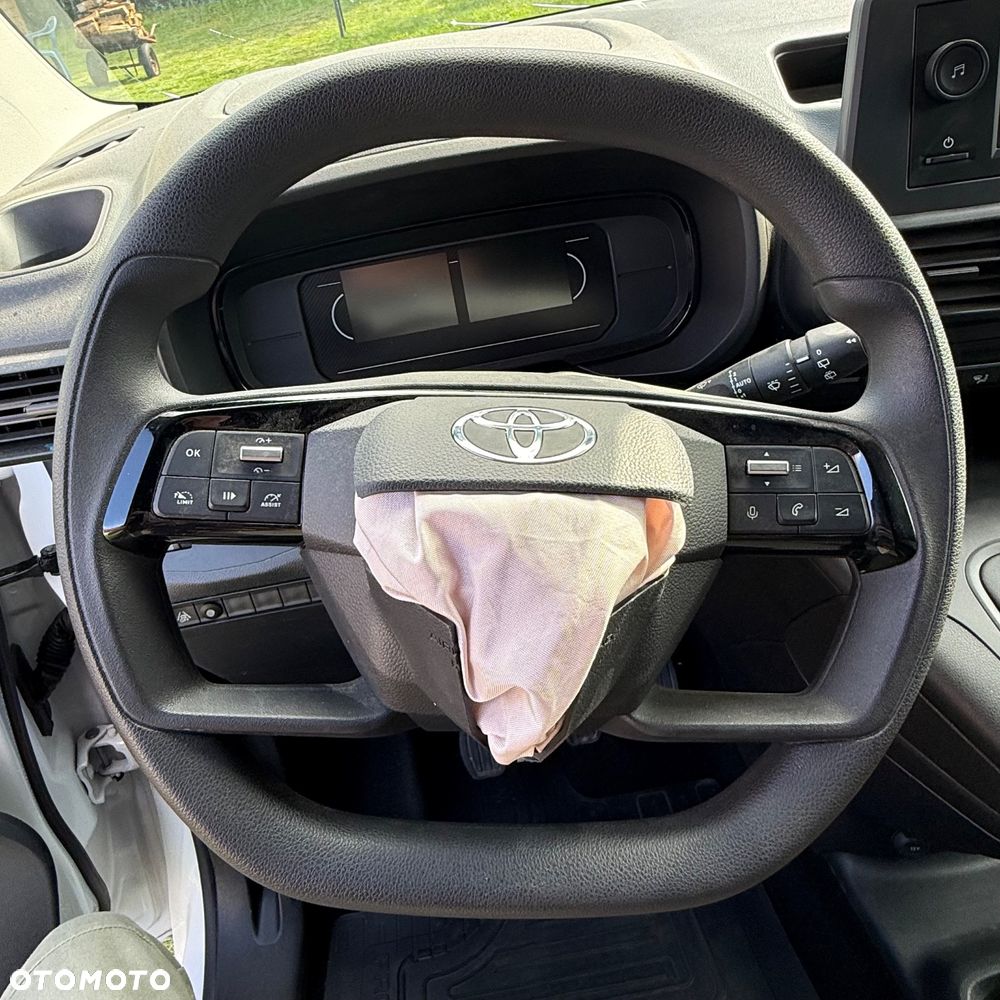 Toyota Proace City - 9