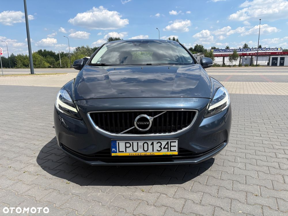 Volvo V40 D2 Momentum - 14