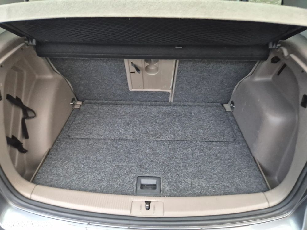 Volkswagen Golf Plus 2.0 TDI DPF DSG Team - 18