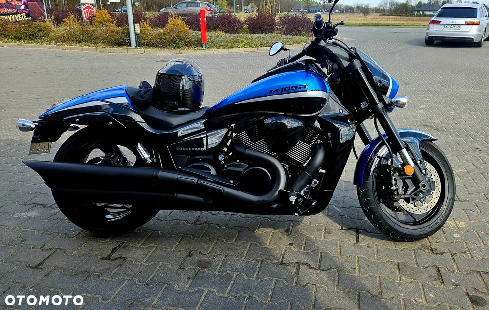 Suzuki Boulevard - 3