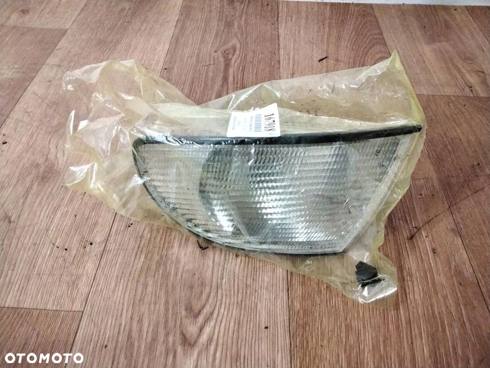 audi a4 b5 kierunkowskaz lewy - 1