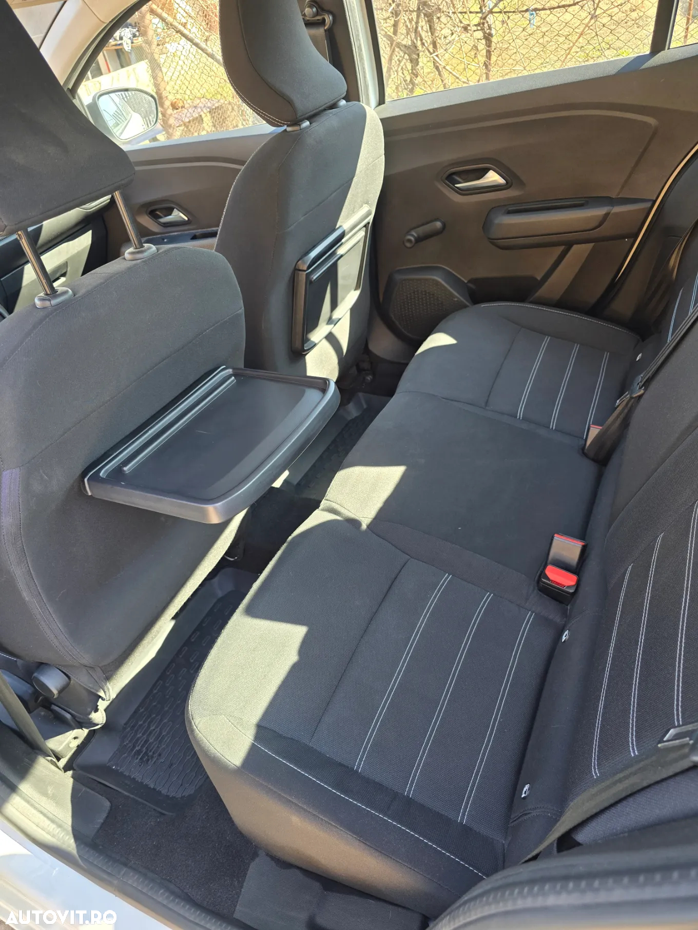 Dacia Logan SCe 65 Comfort - 8