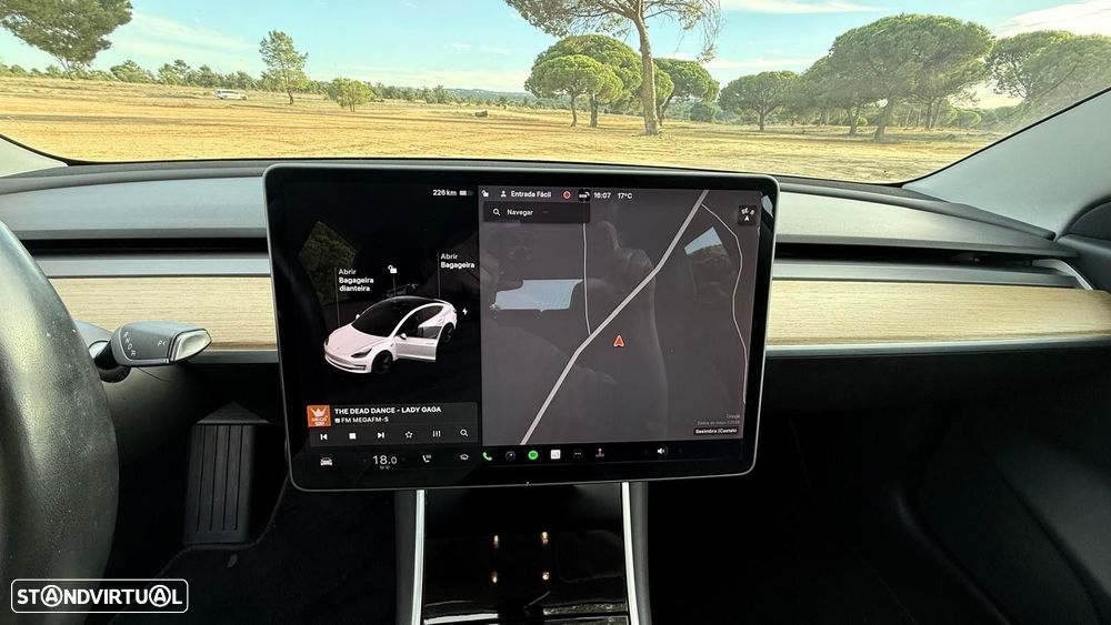 Tesla Model 3 AWD Dual Motor Performance - 32