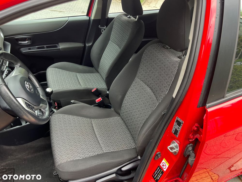 Toyota Yaris 1.0 Active EU6 - 16