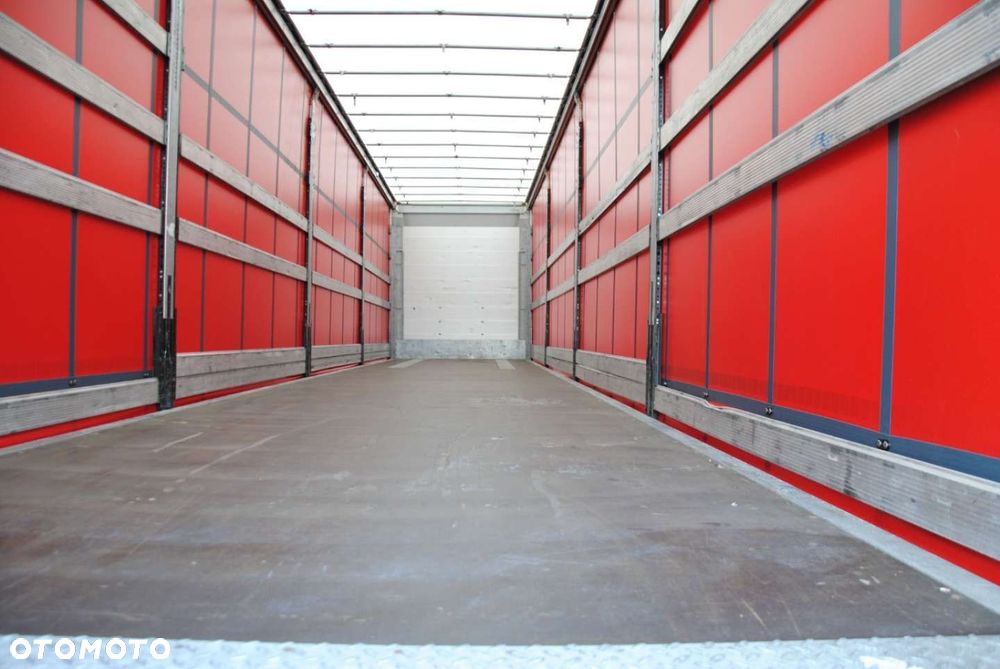 Schmitz Cargobull SCS kurtyna, podnoszona oś - 8